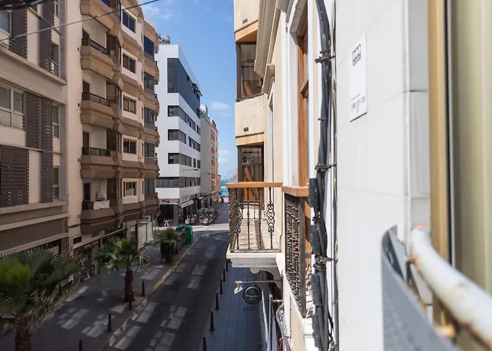 Sg Carlos Family House 公寓 *