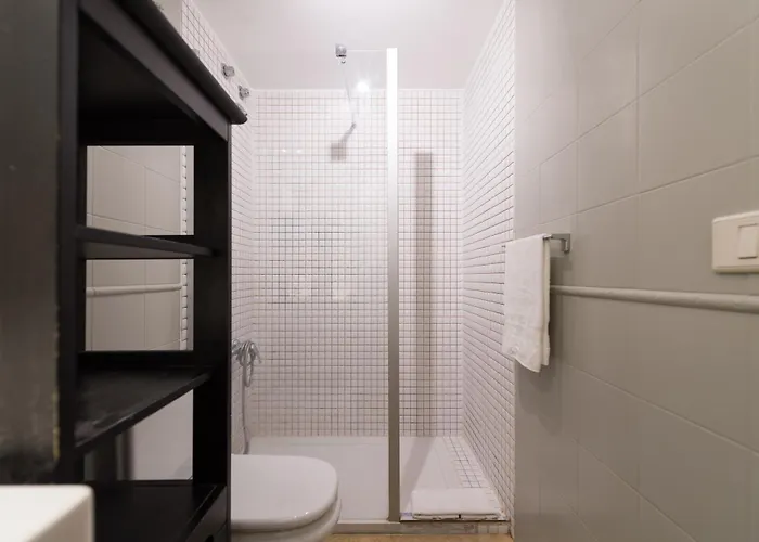 Sg Carlos Family House